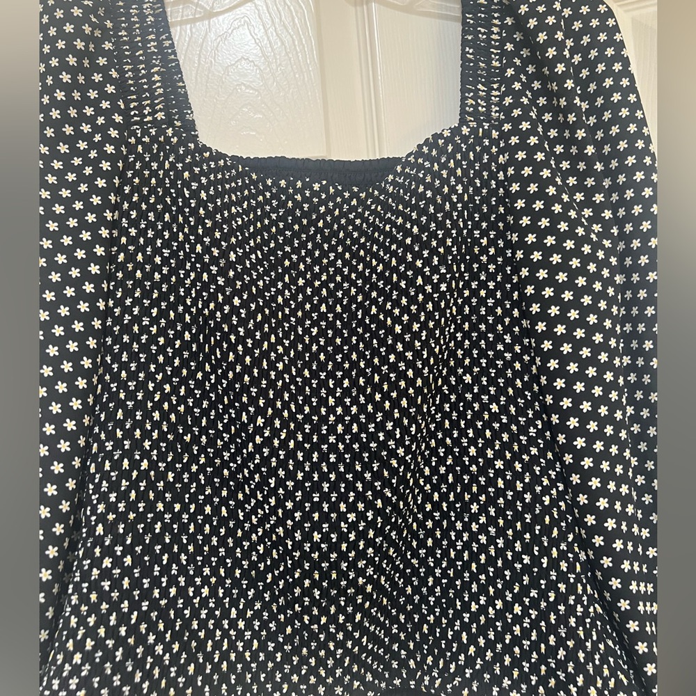 NWNT TED BAKER LONDON Women's Daisy Print Smocked Balloon Sleeve . Size 8 - Picture 8 of 10